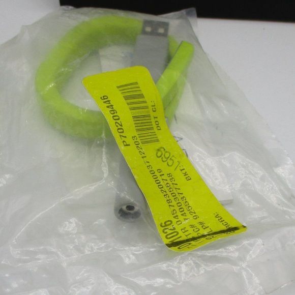 jawbone UP24 SMALL Wristband LEMON MotionX iPhone Fitness Tracker Run - Picture 6 of 7